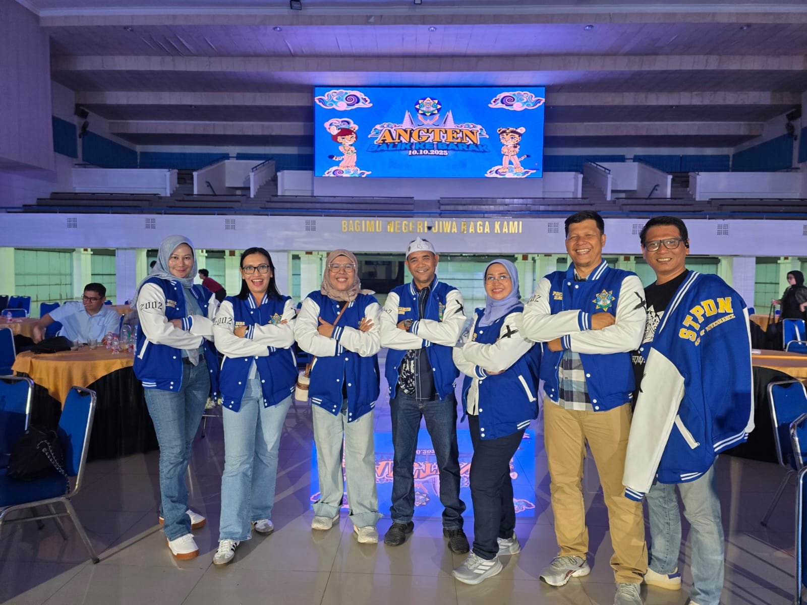 Mau Dong Pesan Jaket AngTen